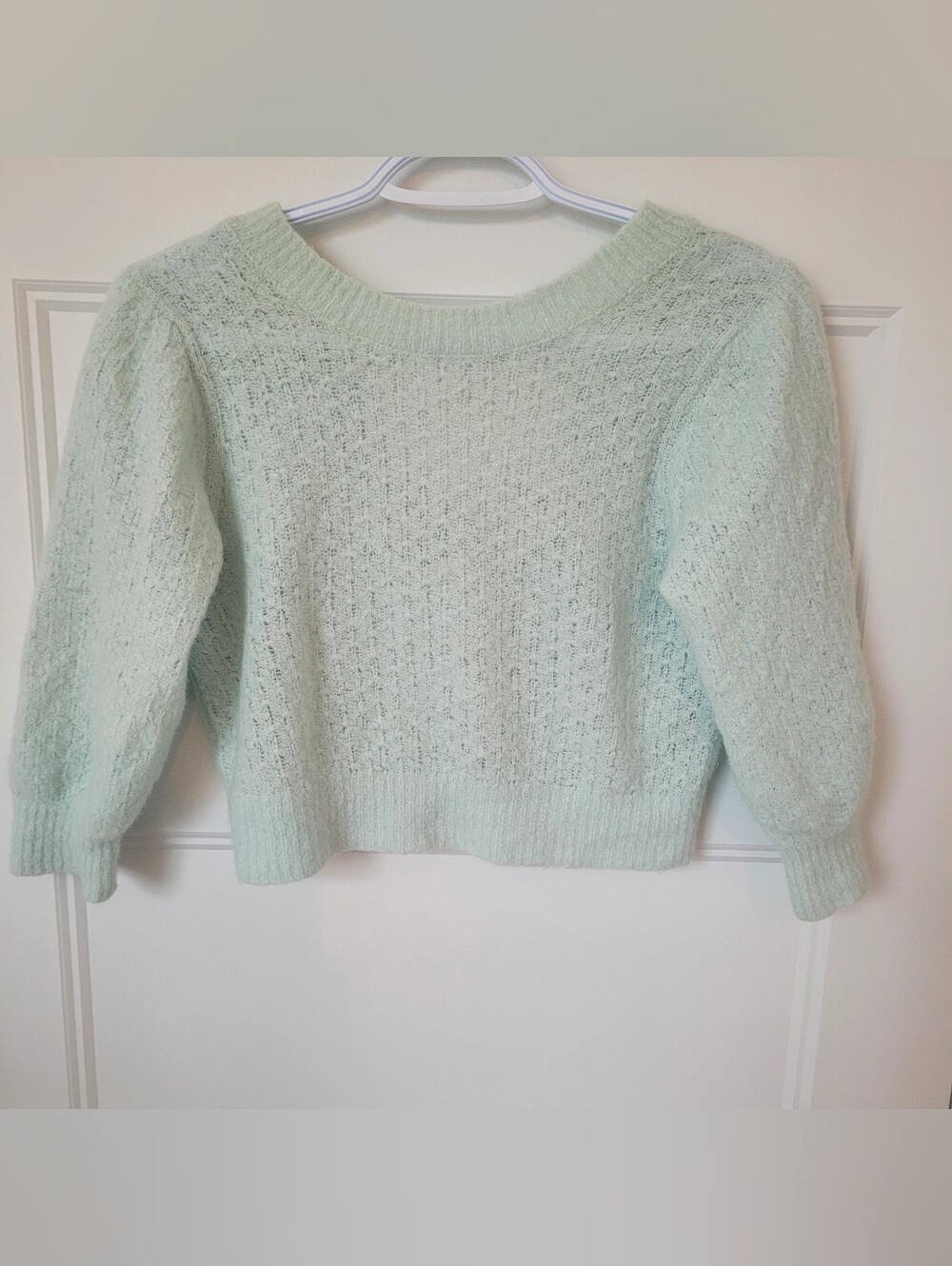 Babaton by Aritzia Mint Green Cropped Knit Sweater Merino Wool Blend XS Excellen